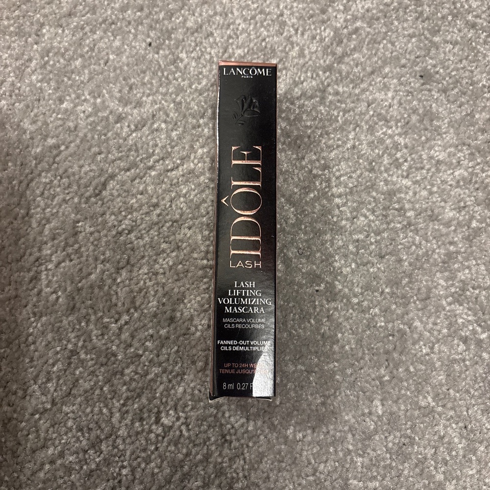 Mascara